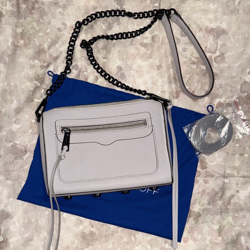 Light Gray Crossbody Bag with Black Chain